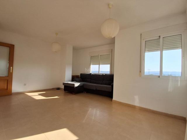 Piso en venta en Massalavés. Tu nuevo hogar te espera en Massalavés!. Pisos.