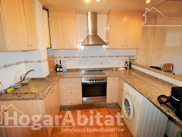 Piso en venta en Massamagrell. SEMINUEVO CON GARAJE, TRASTERO Y BALCÓN. Pisos.