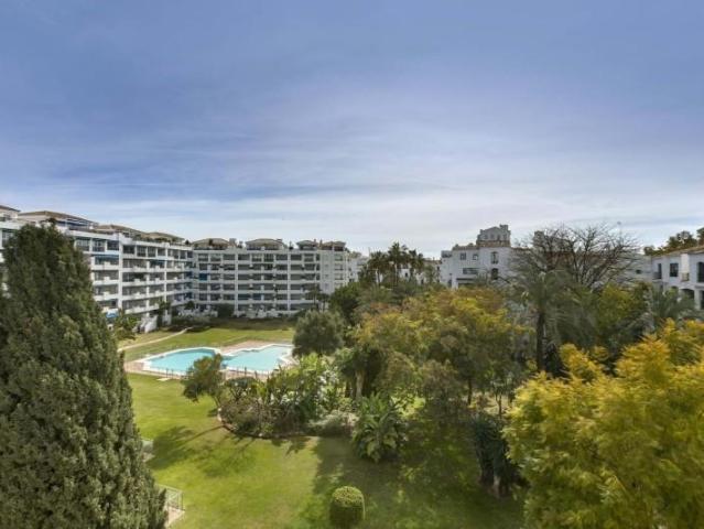Piso en venta en Marbella, Marbella