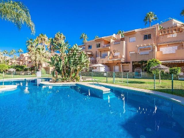 Piso en venta en Marbella, Marbesa. Piso en venta en Dunas Beach, Carib Playa en Marbella. Pisos.