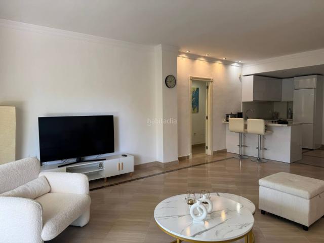Piso en venta en Marbella, Bahía de Marbella. Pisos.