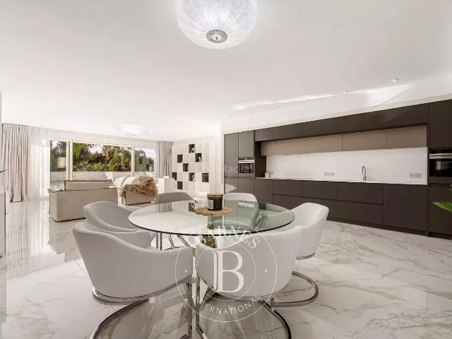 Piso en venta en Marbella, Casco Antiguo. Pisos.