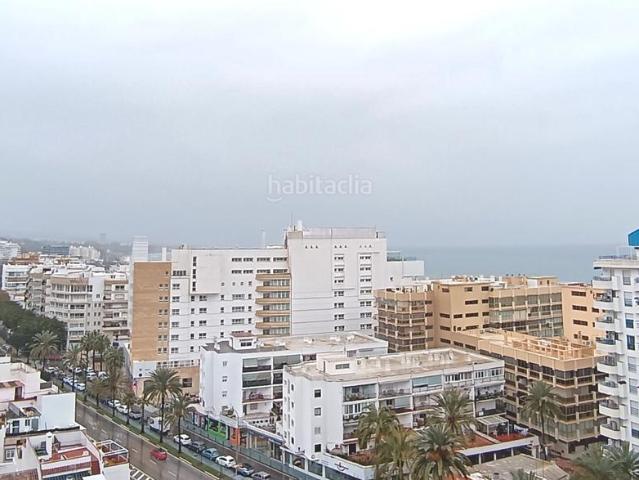 Piso en venta en Marbella, Casco Antiguo. ? Vivienda con vistas panorámicas al mar y la montaña en pleno centro de Marbella ?. Pisos.