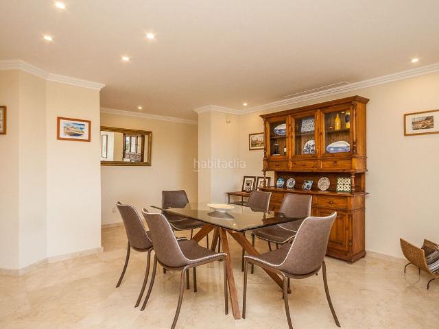 Piso en venta en Marbella, Elviria. Pisos.