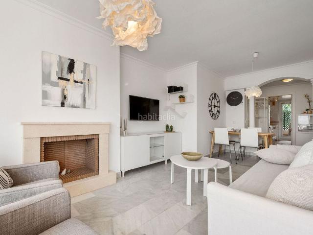 Piso en venta en Marbella, Las Brisas. Pisos.