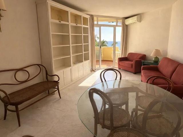 Piso en venta en Marbella, Playa Bajadilla Puertos. Marbella 2000. Pisos.
