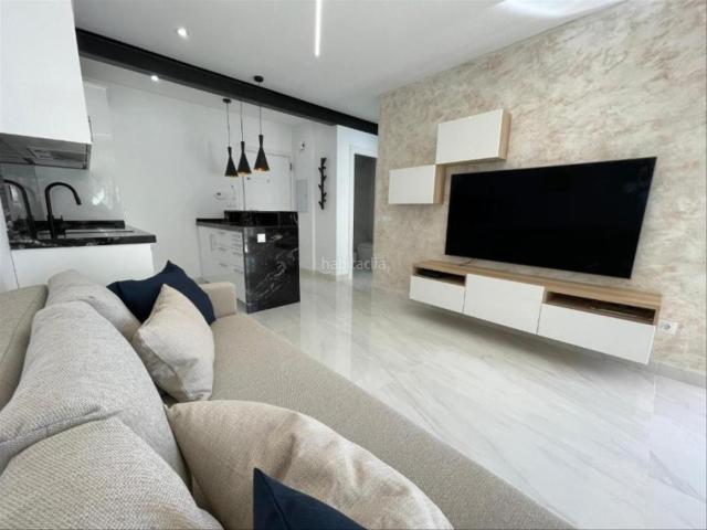 Piso en venta en Marbella, Playa Bajadilla Puertos. Flat in Sale in CP Marbella, Málaga. Pisos.