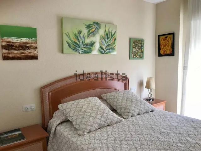 Piso en venta en Marbella, Ricardo Soriano. ¡Oportunidad única en Marbella! Piso de 4 dormitorios con licencia turística, garaje y terraza a pasos de la playa. Pisos.