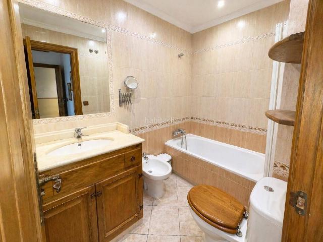 Piso en venta en Marbella, Rodeo Alto Guadaiza La Campana. EXCLUSIVO BAJO CON GRAN JARDÍN PRIVADO EN NUEVA ANDALUCÍA. Pisos.