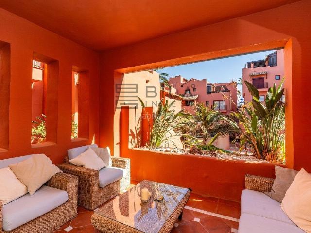 Piso en venta en Marbella, Romana Playa. Piso en venta en Jardines de Don Carlos en Elviria, Marbella. Pisos.