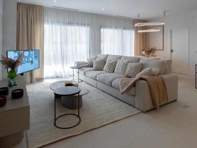 Piso en venta en Marbella, San Pedro de Alcántara Pueblo. Pisos.