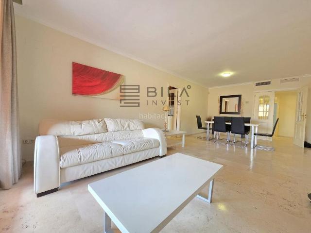 Piso en venta en Marbella, Santa María. Piso en venta en Residencial Lagos de Santa Mª Golf de Elviria, Marbella. Pisos.