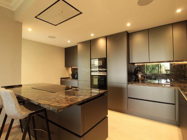 Piso en venta en Marbella, Sierra Blanca. Pisos.
