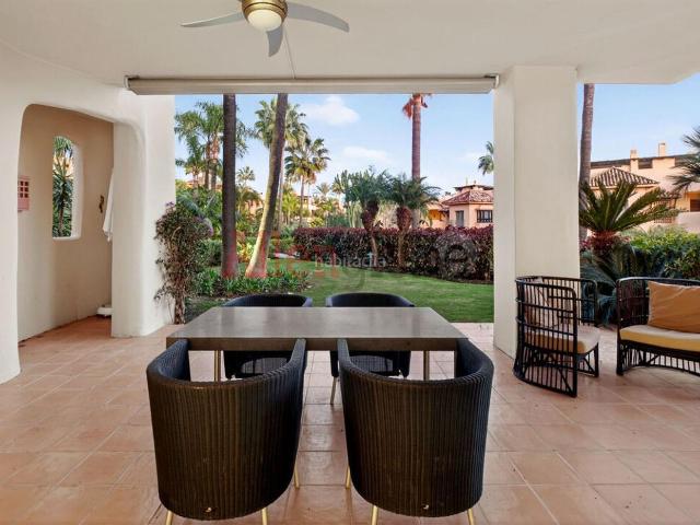Piso en venta en Marbella, Sierra Blanca. Pisos.