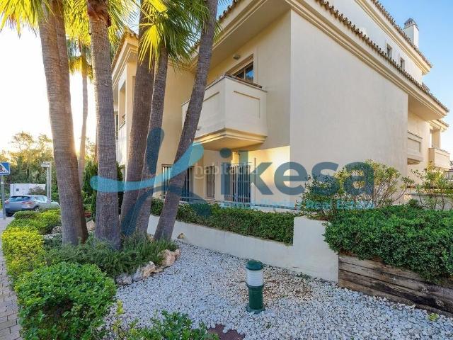 Piso en venta en Marbella, Sierra Blanca. Venta de Vivienda en Marbella, Málaga. Pisos.