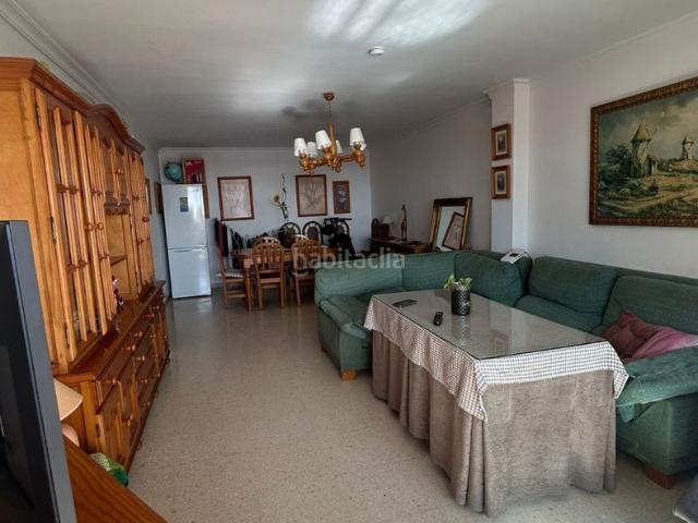 Piso en venta en Marbella, Zona Miraflores. FANTÁSTICO PISO DE 3 HABITACIONES EN MARBELLA, CON VISTAS AL MAR. Pisos.