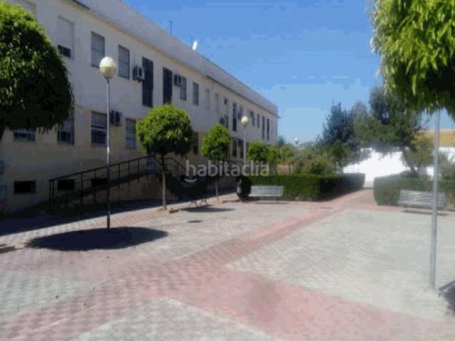 Piso en venta en Marchena. Pisos.