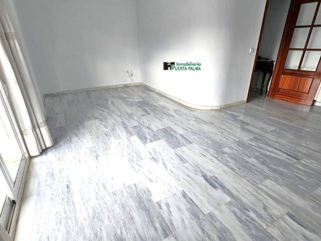 Piso en Venta en Maria Auxiliadora Barriada de Llera