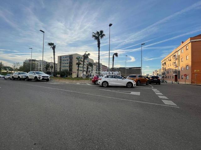Piso en Venta en Maria Auxiliadora Barriada de Llera