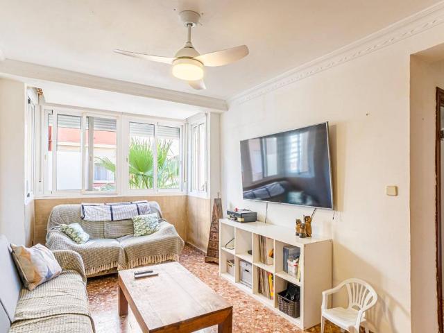 Piso en Venta en Martín Carpena Torre del Río