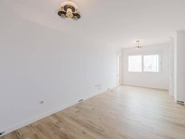 Piso en Venta en Martín Carpena Torre del Río