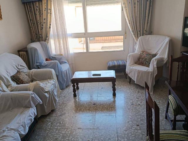 Piso en Venta en Martos