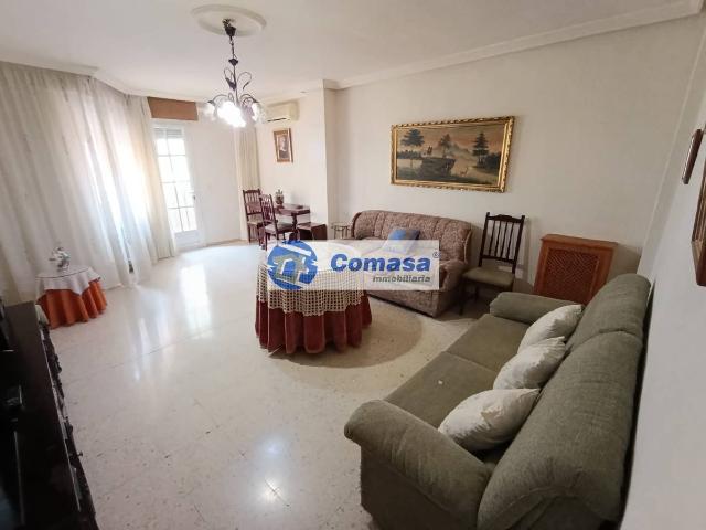 Piso en Venta en Martos