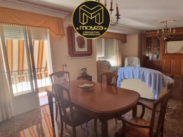 Piso en venta en Martos, Centro