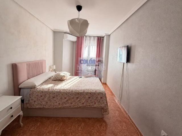 Piso en venta en Martos. SE VENDE PRECIOSO ÁTICO DE 150m2?EN ZONA CARRERA, POR 125.000 NEGOCIABLES!. Pisos.