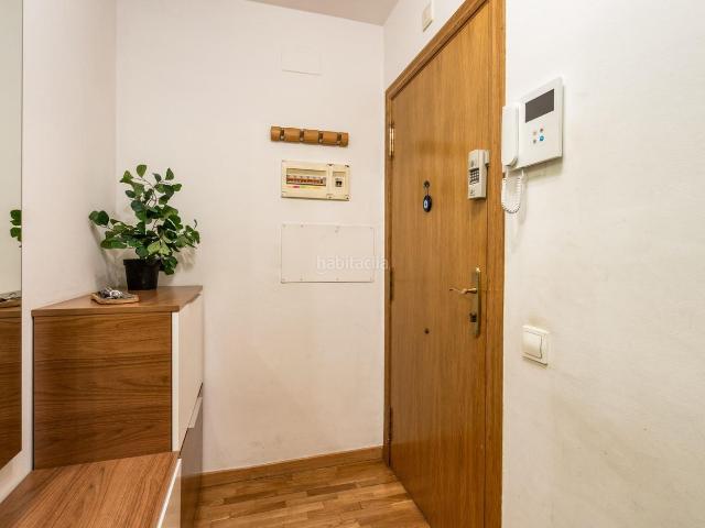 Piso en venta en Mataró, Via Europa Parc Central. Bajo con espectacular patio privado de 130 m2 en Via Europa Espacio, tranquilidad y calidad de vida en Mataró. Pisos.