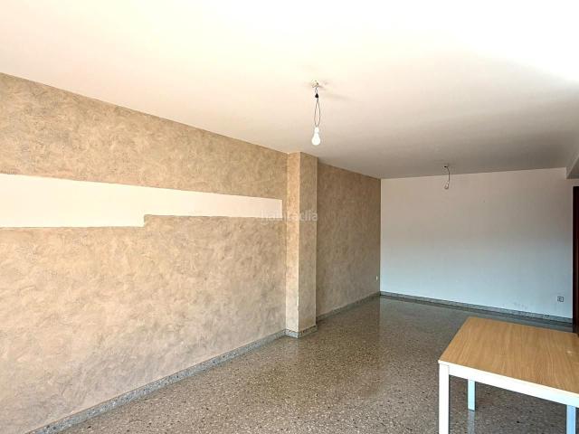 Piso en venta en Mataró, Vista Alegre. ESPECTACULAR PISO COMPLETAMENTE EXTERIOR Y MUY LUMINOSO. Pisos.