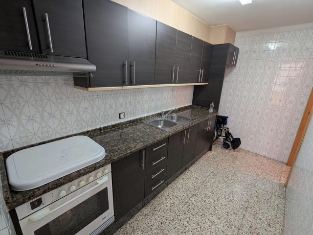 Piso en venta en Mataró, Camí de la Serra. MATARÓ A 5 MINUTOS DEL PARC CENTRAL. Pisos.