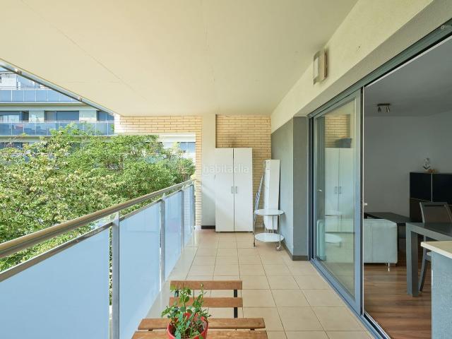 Piso en venta en Mataró, Centre. CENTRO, PISO con plaza de parking, trastero y piscina comunitaria, perfecto para disfrutar del día a día con todas las comodidad. Pisos.