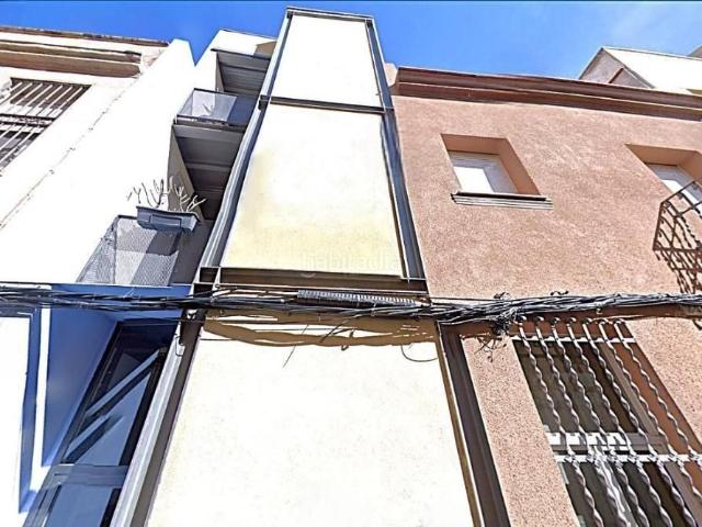 Piso en venta en Mataró, Centre. Oportunidad para inversores!. Pisos.