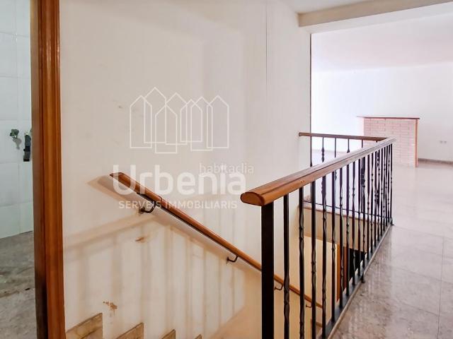 Piso en venta en Mataró, Cerdanyola Nord. Dúplex en venta en Rocablanca Espacio, luz y un sinfín de posibilidades. Pisos.