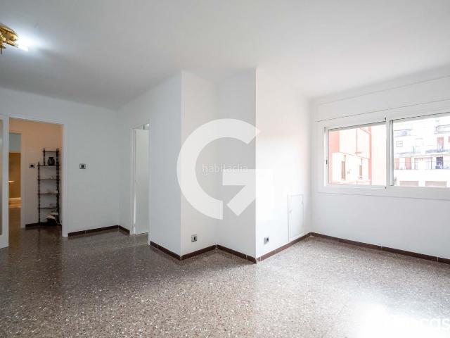 Piso en venta en Mataró, Cerdanyola Nord. PISO CON ASCENSOR. Pisos.