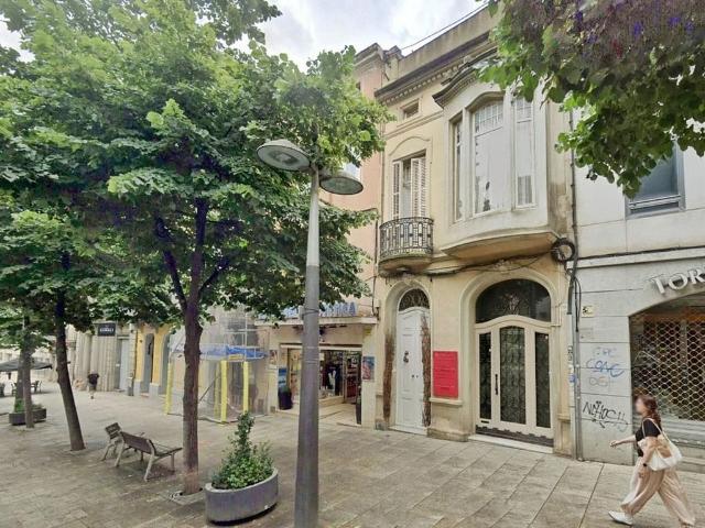 Piso en venta en Mataró, de 183 m² 5 habitaciones por 490.000