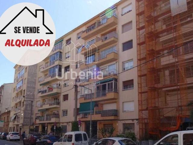 Piso en venta en Mataró, Eixample. El Inmueble se encuentra alquilado. Pisos.