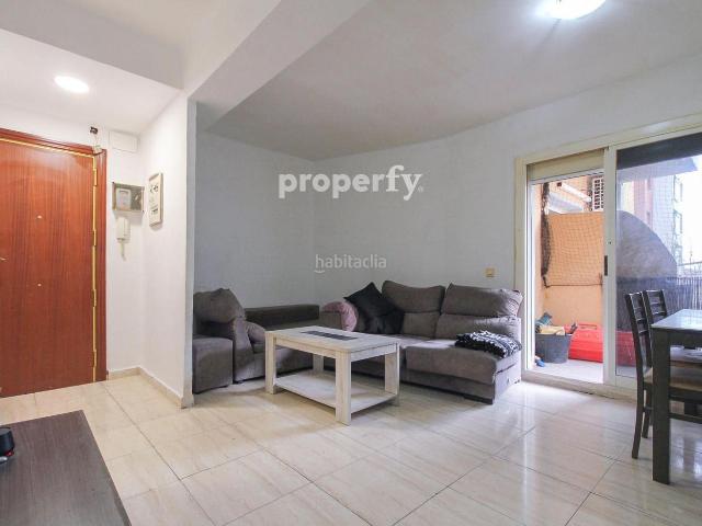 Piso en venta en Mataró, El Palau Escorxador. Piso muy luminoso con balcón. Pisos.