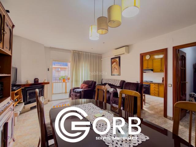Piso en venta en Mataró, Els Molins. PISAZO CON VISTAS DESPEJADAS Y GRANDES DIMENSIONESS. Pisos.