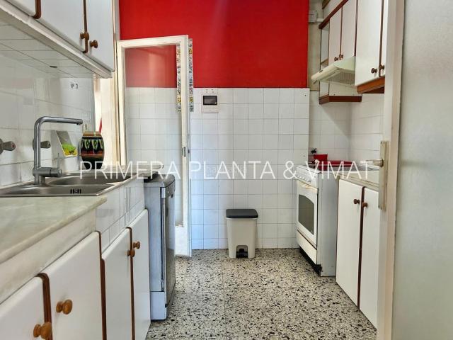 Piso en venta en Mataró, Peramàs. Alto y con ascensor !. Pisos.