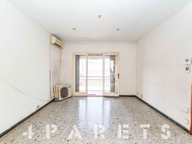 Piso en venta en Mataró, Pla d'en Boet. Funcional piso de 3 habitaciones al lado del juzgado de Mataró. Pisos.