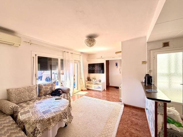 Piso en venta en Mataró, Rocafonda. OPORTUNIDAD! PISO CON INQUILINO, IDEAL INVERSIÓN, BUENA RENTABILIDAD. Pisos.