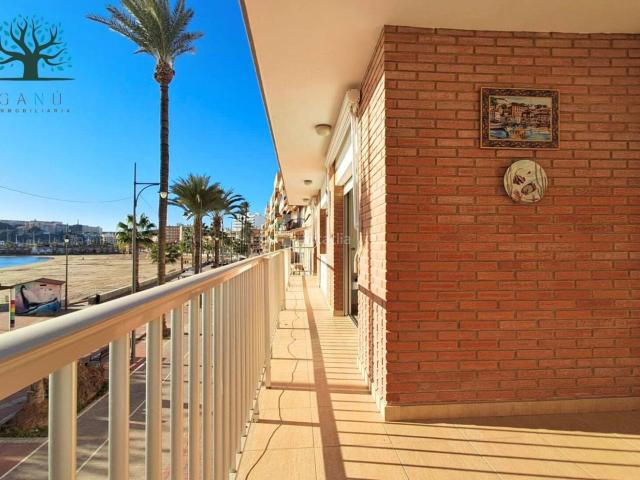 Piso en venta en Mazarrón, Pescadores. ESPECTACULAR PISO DOBLE CON DOS PLAZAS DE GARAJE EN PRIMERA LÍNEA. Pisos.