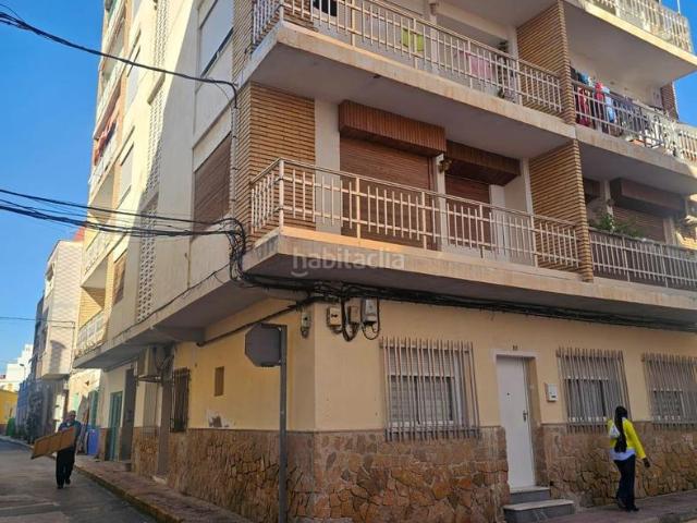 Piso en venta en Mazarrón, Pescadores. SE VENDE PISO EN EL PUERTO DE MAZARRÓN A 50 m DEL MAR. Pisos.