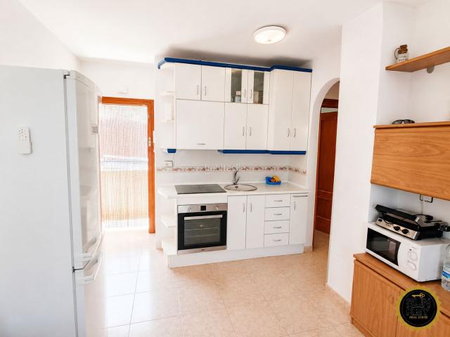 Piso en venta en Mazarrón, Pescadores. PISO EXTERIOR CON AMPLIO BALCÓN Y VISTAS AL MAR EN PUERTO DE MAZARRÓN. Pisos.