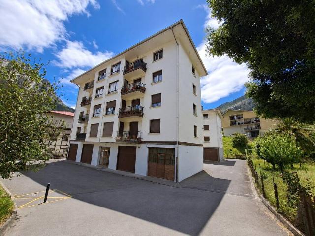Piso en Venta en Mañaria