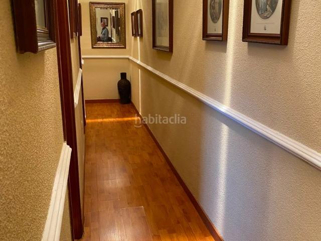 Piso en venta en Medina del Campo. Oportunidad Vivienda Seminueva en Medina del Campo de cuatro dormitorios, dos baños. Pisos Medina del.