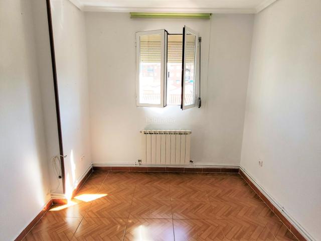 Piso en venta en Medina del Campo. Piso Avda. Constitución. Pisos Medina del.