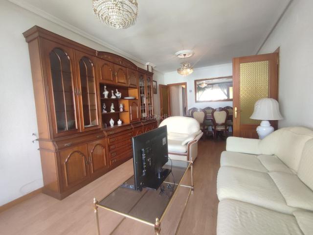 Piso en venta en Medina del Campo. Piso muy céntrico con ascensor. Pisos Medina del.